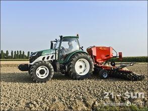 大型国产拖拉机作业视频,高效农业机械化实践展示